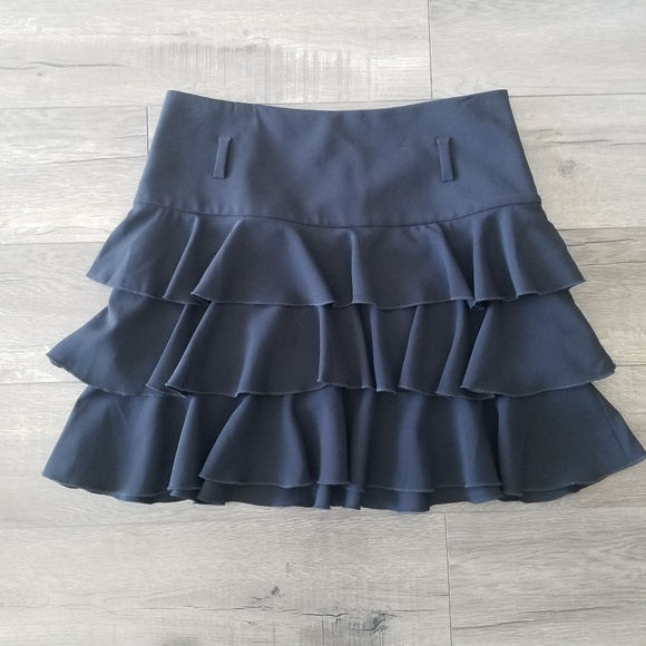 Express Design Studio | Ruffle Mini Skirt - Picture 3 of 7